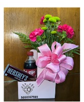 Flower/Drink carrier Flower and snacks