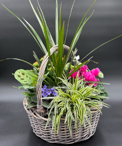 XL Wicker Euro Garden Wicker Planter