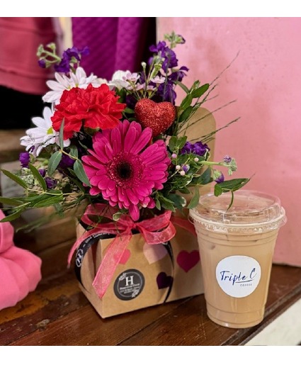 FLOWERS + COFFEE Flower Vase & Iced Coffee- Order by Wednesday 2/12/2025