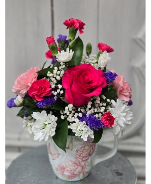 Flutter & Blooms Mug Floral in Coffee Mug