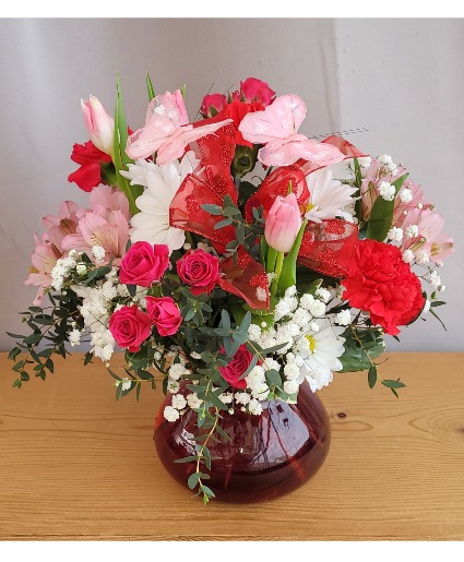 Fluttering Hearts Vase Arrangement