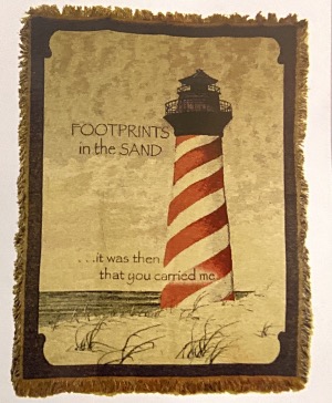 Footprints in the sand Throw