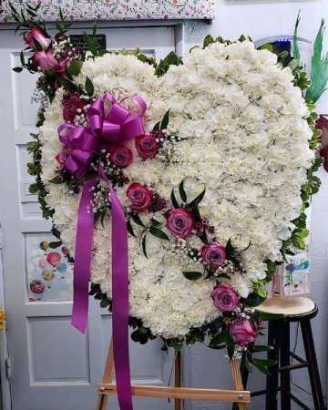 Forever in my Heart Funeral standing spray in Hesperia, CA | FAIRY TALES FLOWERS & GIFTS