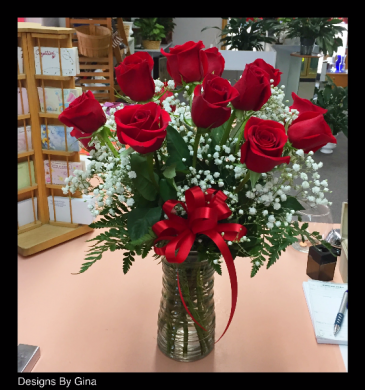 Forever Yours Classic Rose Bouquet