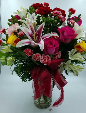 Forever Yours Now  Best Seller Premium Vase Arrangement in Sunrise, FL | FLORIST24HRS.COM