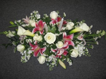 Formal Alter Wedding Flowers