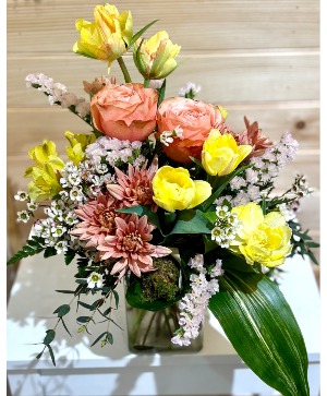 *April Special* Foxy Foxtrot Tulips Arrangement Powell Florist Exclusive