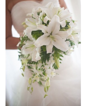 Fragrant Lily and Orchid bouquet 