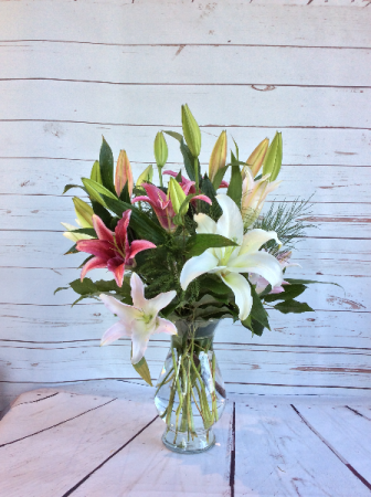 Fragrant Lily Arrangement in Culpeper, VA | ENDLESS CREATIONS FLOWERS AND GIFTS Fragrant Lily Arrangement in Culpeper, VA | ENDLESS CREATIONS FLOWERS AND GIFTS