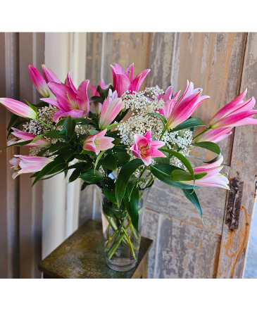 Fragrant Lily Bouquet  in Northfield, VT | Trombly's Flowers and Gifts
