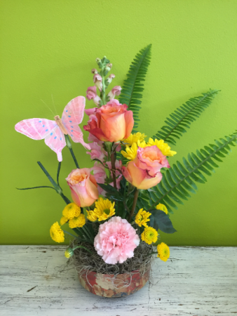 Free Spirit Garden Spring Arrangement