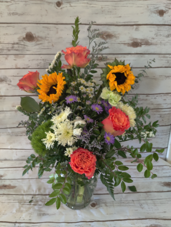 Free Spirit vase arrangement