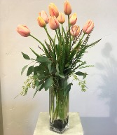 French Tulip VASED ARRANGEMENT