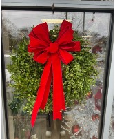 Fresh 24" Boxwood Wreath 