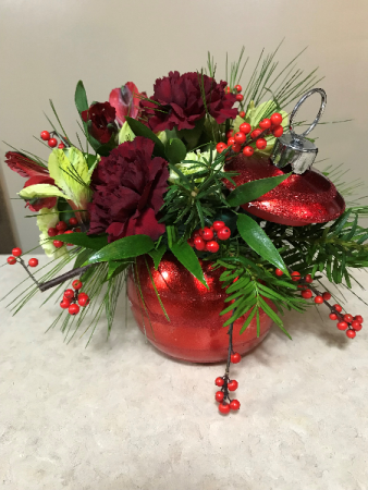 fresh christmas floral arrangements