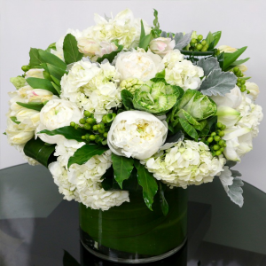 Fresh Favour in Oakville, ON | ANN'S FLOWER BOUTIQUE-Wedding & Event Florist Fresh Favour in Oakville, ON | ANN'S FLOWER BOUTIQUE-Wedding & Event Florist