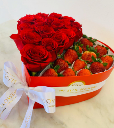 Fruit-Fall in Love Arrangement