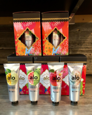 Fruits & Passion set of 4 mini hand moisturizers Hand Cream Gift Set