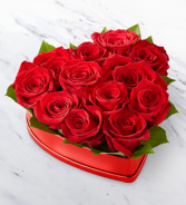 FTD Lovely Red Rose Hart Box