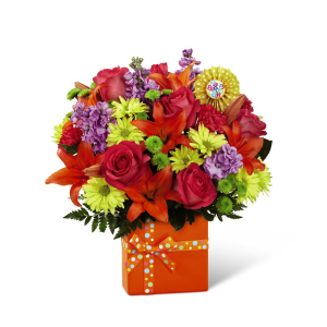 Set to Celebrate™ Birthday Bouquet in Bradenton, FL | Detalles En Flores Set to Celebrate™ Birthday Bouquet in Bradenton, FL | Detalles En Flores