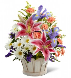 FTD Wondrous Nature Basket Arrangement