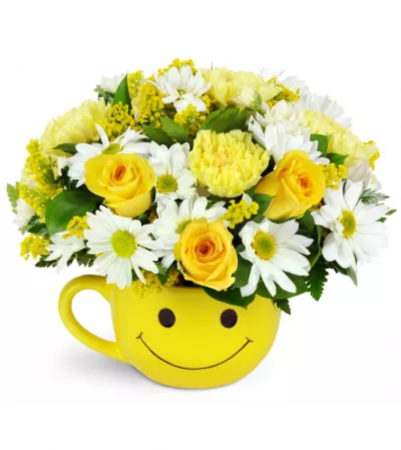 Full of Smiles All-Around Floral arrangement