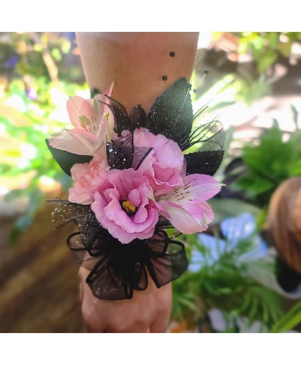 Fun and Flirty Corsage