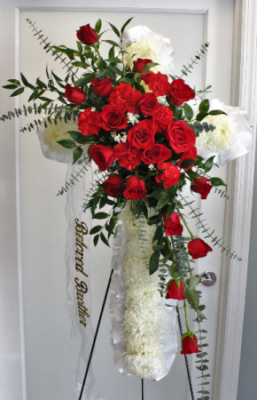 FUNERAL CROSS WITH ROSES & CARNATIONS 