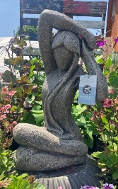 Garden Grace Statue 