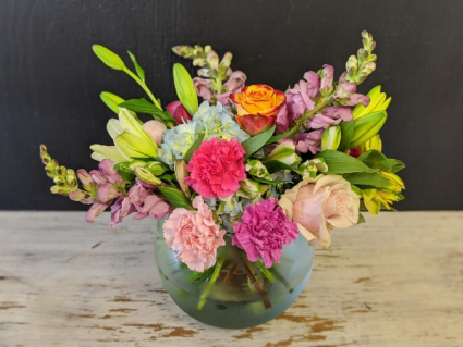 Garden Hand tie in bubble bowl