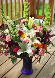 Garden Spring Bouquet  Vase Arrangement 