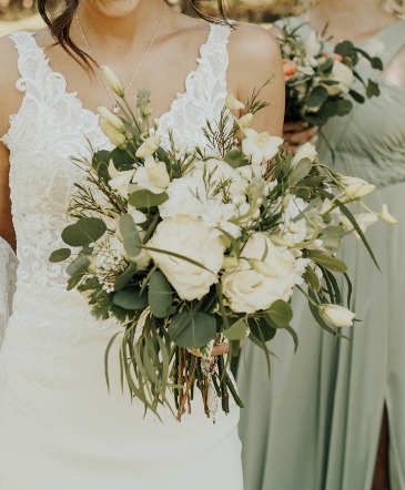 Garden Whites + Greens Bridal Bouquet in Otsego, MN | 101 Market/Petals to Pines