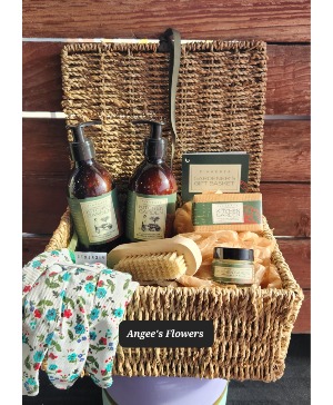 Gardener's Gift Basket Gift Set