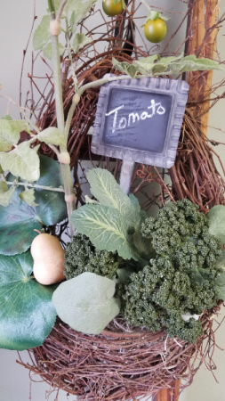 Gardener's Grapevine Wall Basket