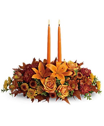 Gathering Centerpiece Centerpiece in Los Angeles, CA | California Floral Company