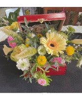 Cigar Box Small Fresh Flowers