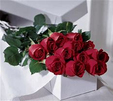 GD-V612 ROSES IN A GIFT BOX VALENTINE