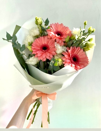 Gerber Daisy Delight Bouquet