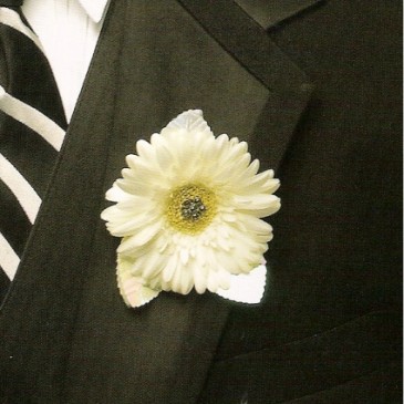 Gerbera Daisy Boutoniere (other colors available)