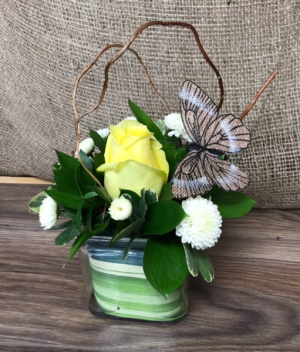 Gesture of Appreciation Fresh Arrangement 