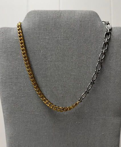 Gina Carmen Necklace 