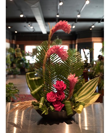 Gingerly Reminiscing  Tropical Display in South Milwaukee, WI | PARKWAY FLORAL INC.