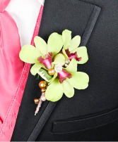 Glamorous Green Boutonniere