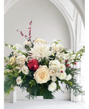 GLAMOROUS WHITE Vase arrangement 