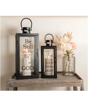 Glass pane lanterns Lantern