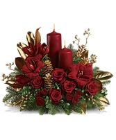 Glistening Gold Christmas Arrangement