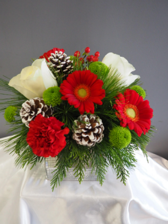 Glitzy Holiday Cube Flower Arrangement