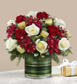 Glorious Christmas in Sunrise, FL | FLORIST24HRS.COM Glorious Christmas in Sunrise, FL | FLORIST24HRS.COM