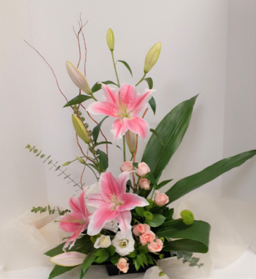Glorious Pink Lilies  in Tottenham, ON | TOTTENHAM FLOWERS & GIFTS