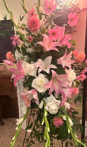 Go In Grace Spray Arrangement